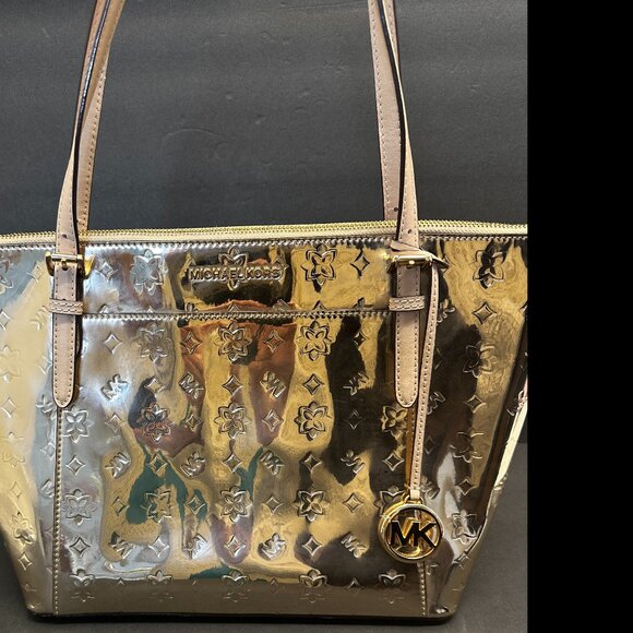 Michael Kors Handbags - Michael Kors Ciara Large Top ZIP Tote Pale Gold  USED Lightly/Clean